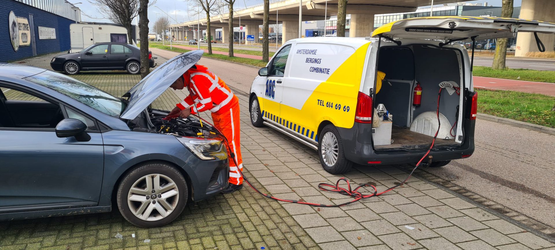 Accu service en pechhulp Badhoevedorp