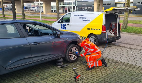 Bandenservice amsterdam Door ABC Berging